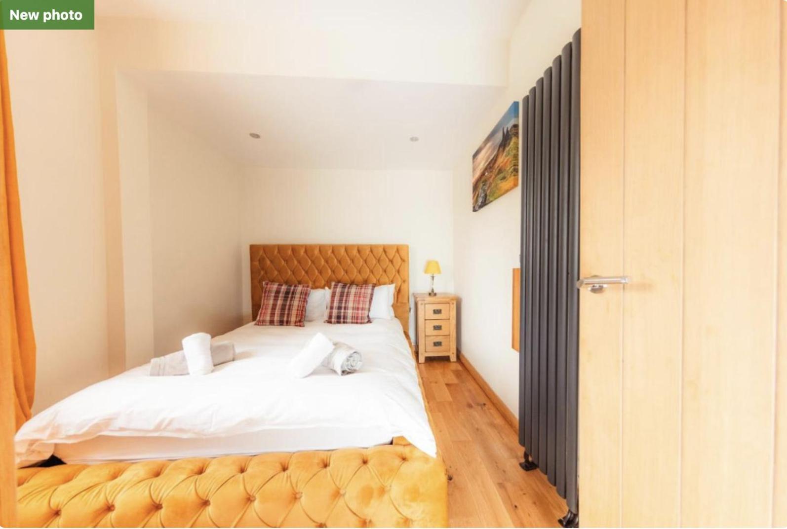 Luxury Cottage With Stunning Views Near Fairy Pools - School House 3 Carbost  Bagian luar foto