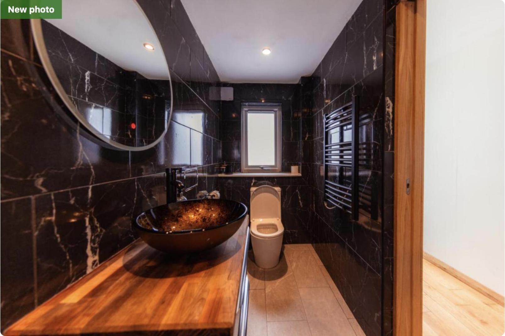 Luxury Cottage With Stunning Views Near Fairy Pools - School House 3 Carbost  Bagian luar foto