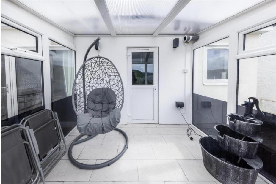 Luxury Cottage With Stunning Views Near Fairy Pools - School House 3 Carbost  Bagian luar foto