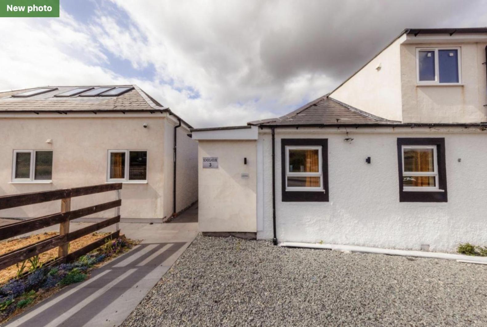 Luxury Cottage With Stunning Views Near Fairy Pools - School House 3 Carbost  Bagian luar foto